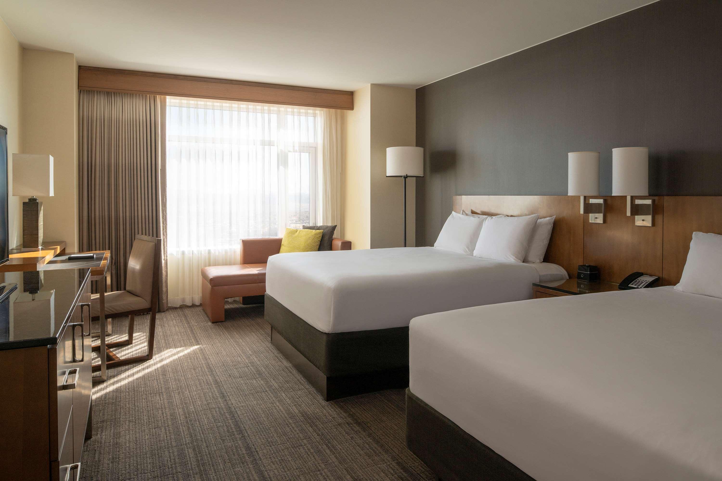 Hampton Inn & Suites Denver-Cherry Creek Exterior foto