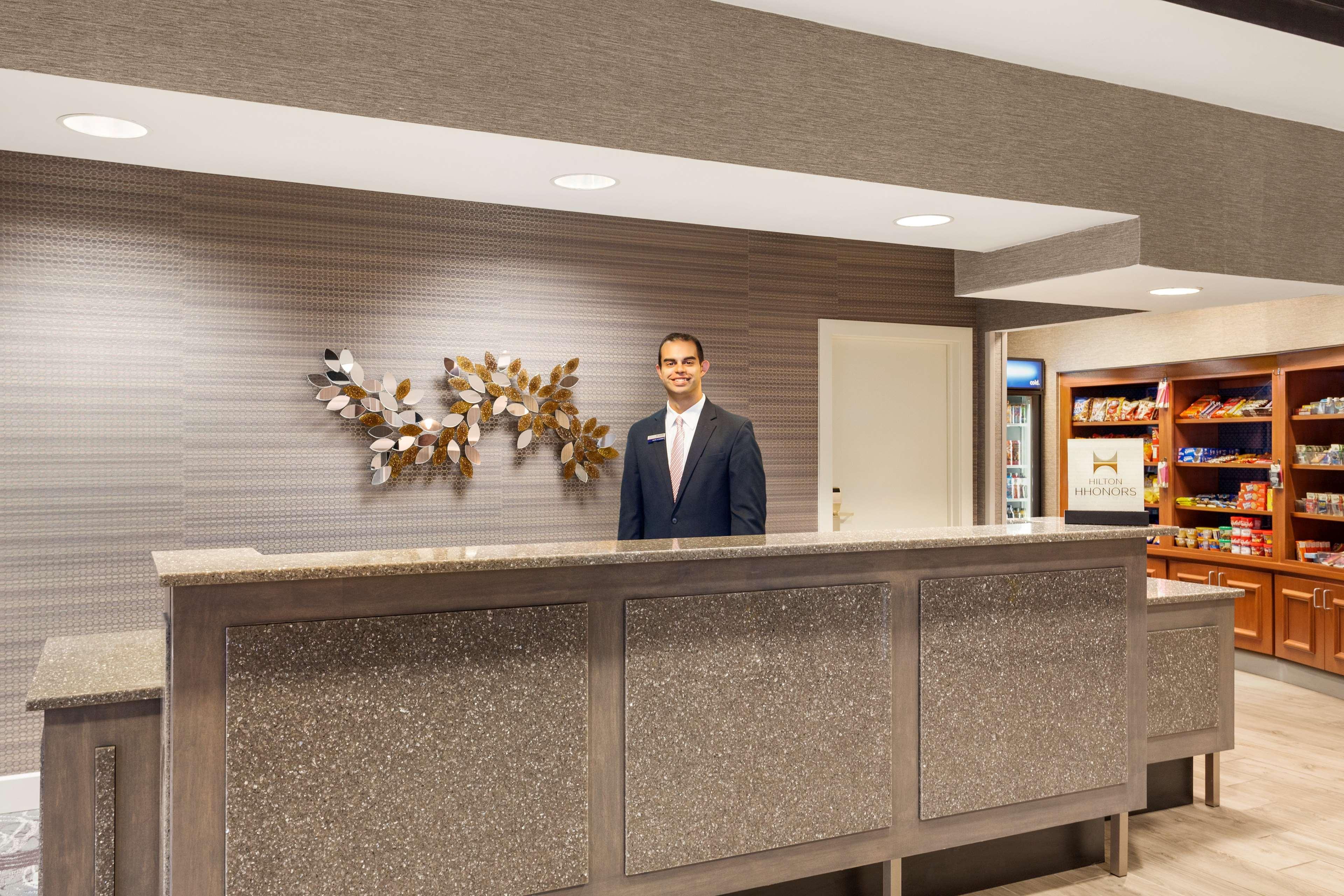 Hampton Inn & Suites Denver-Cherry Creek Exterior foto
