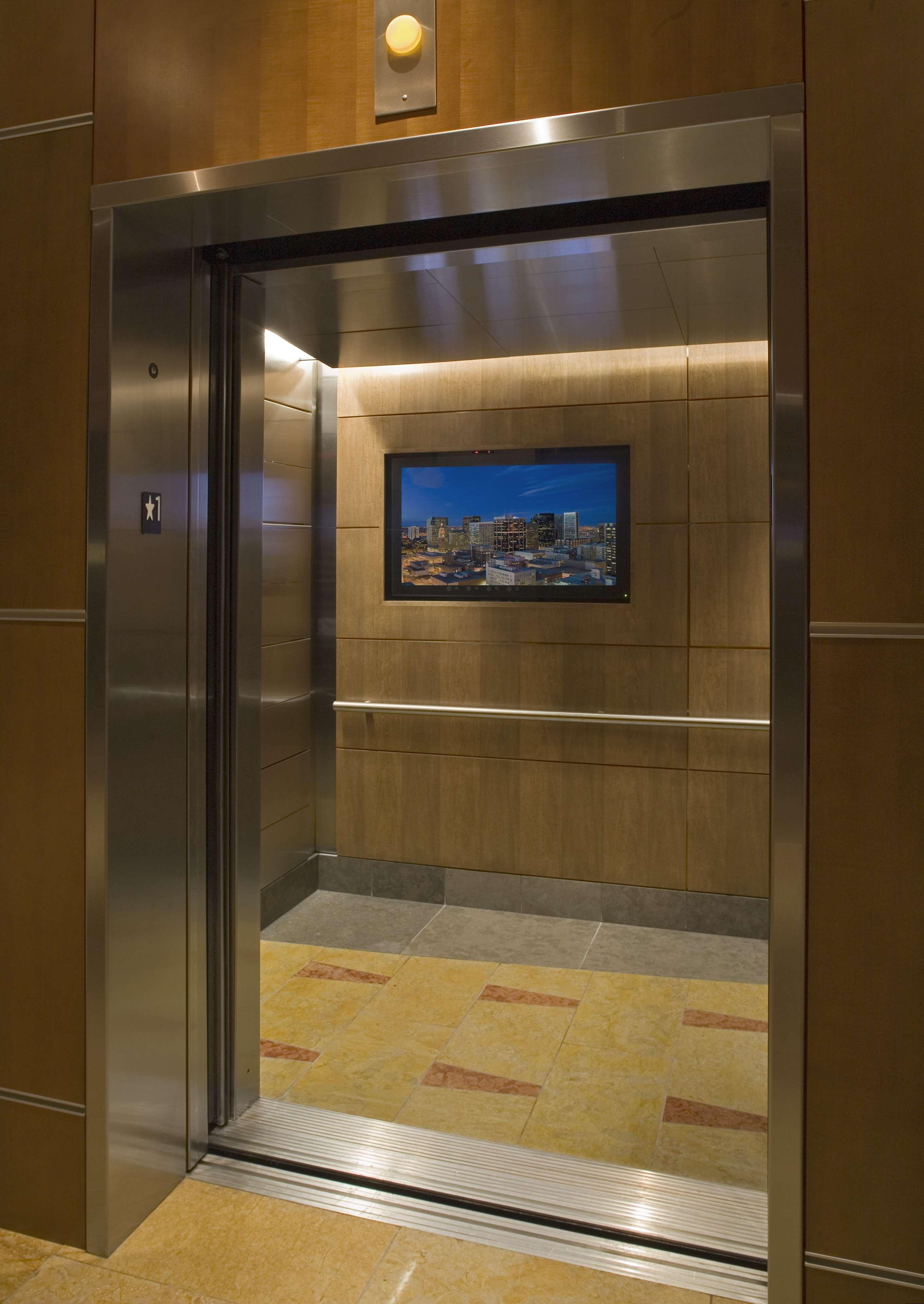 Hampton Inn & Suites Denver-Cherry Creek Exterior foto