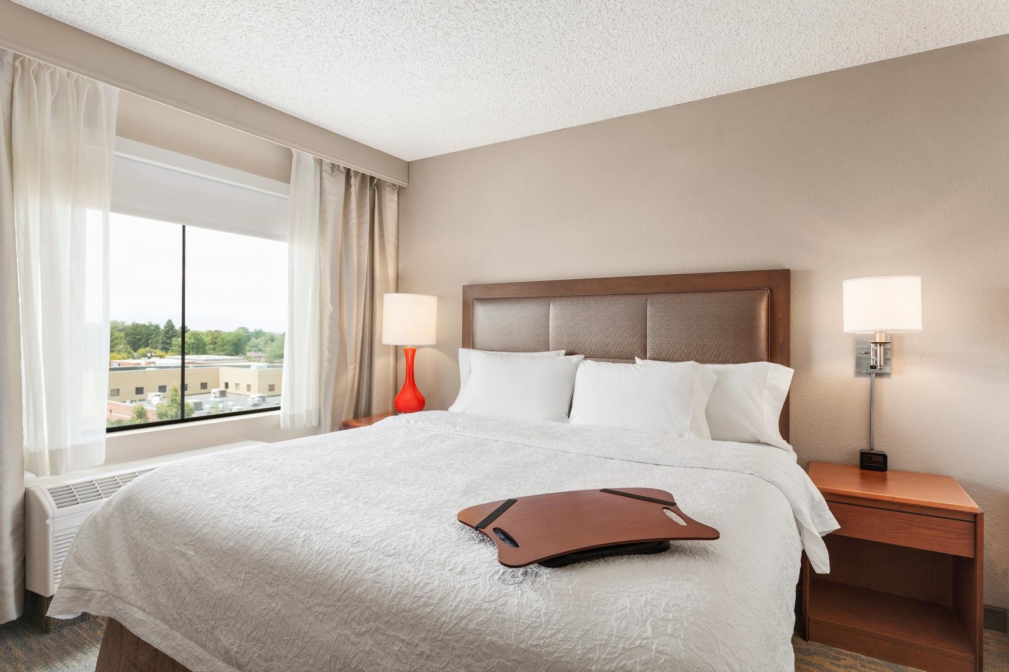 Hampton Inn & Suites Denver-Cherry Creek Exterior foto