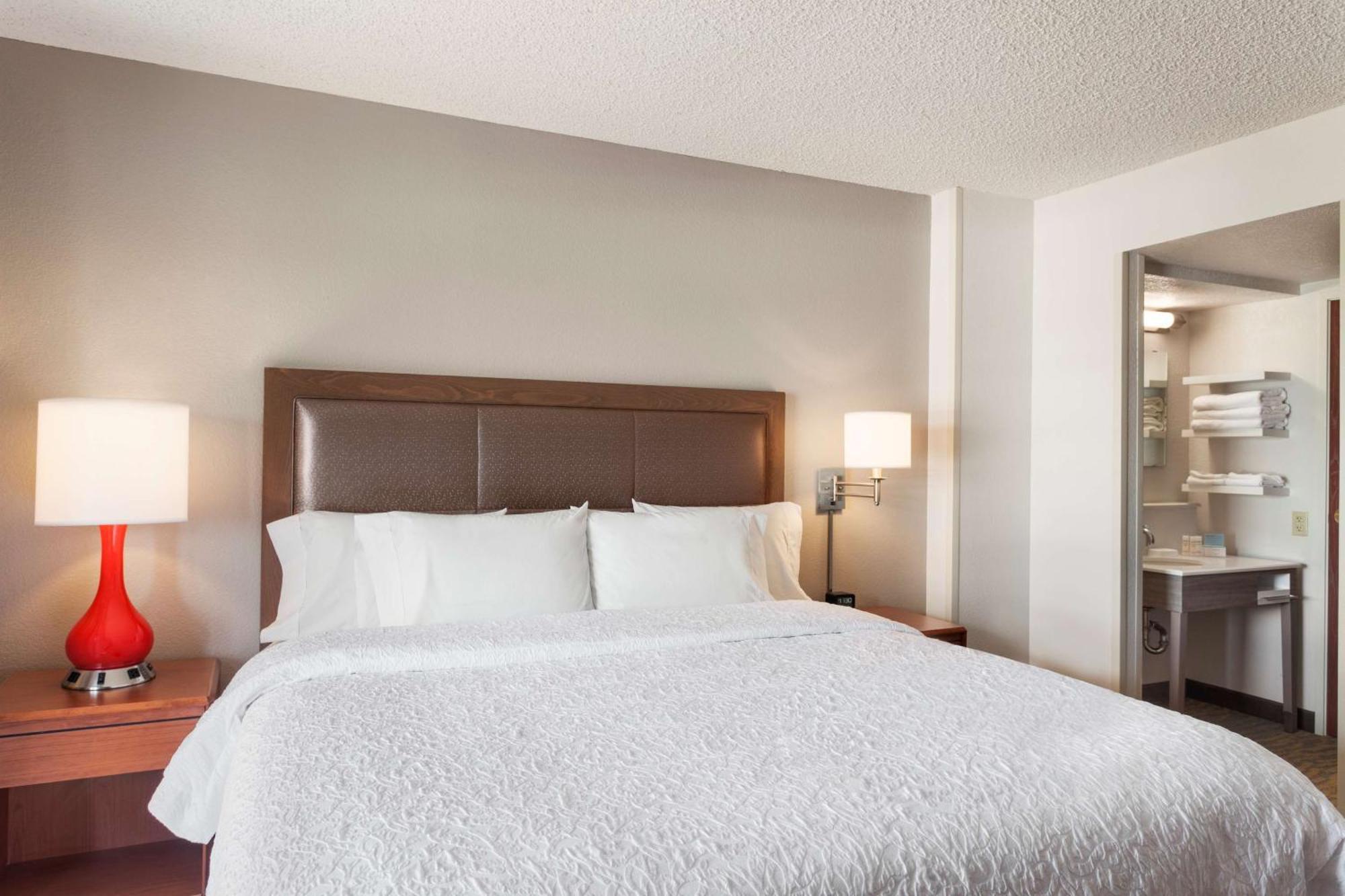 Hampton Inn & Suites Denver-Cherry Creek Exterior foto