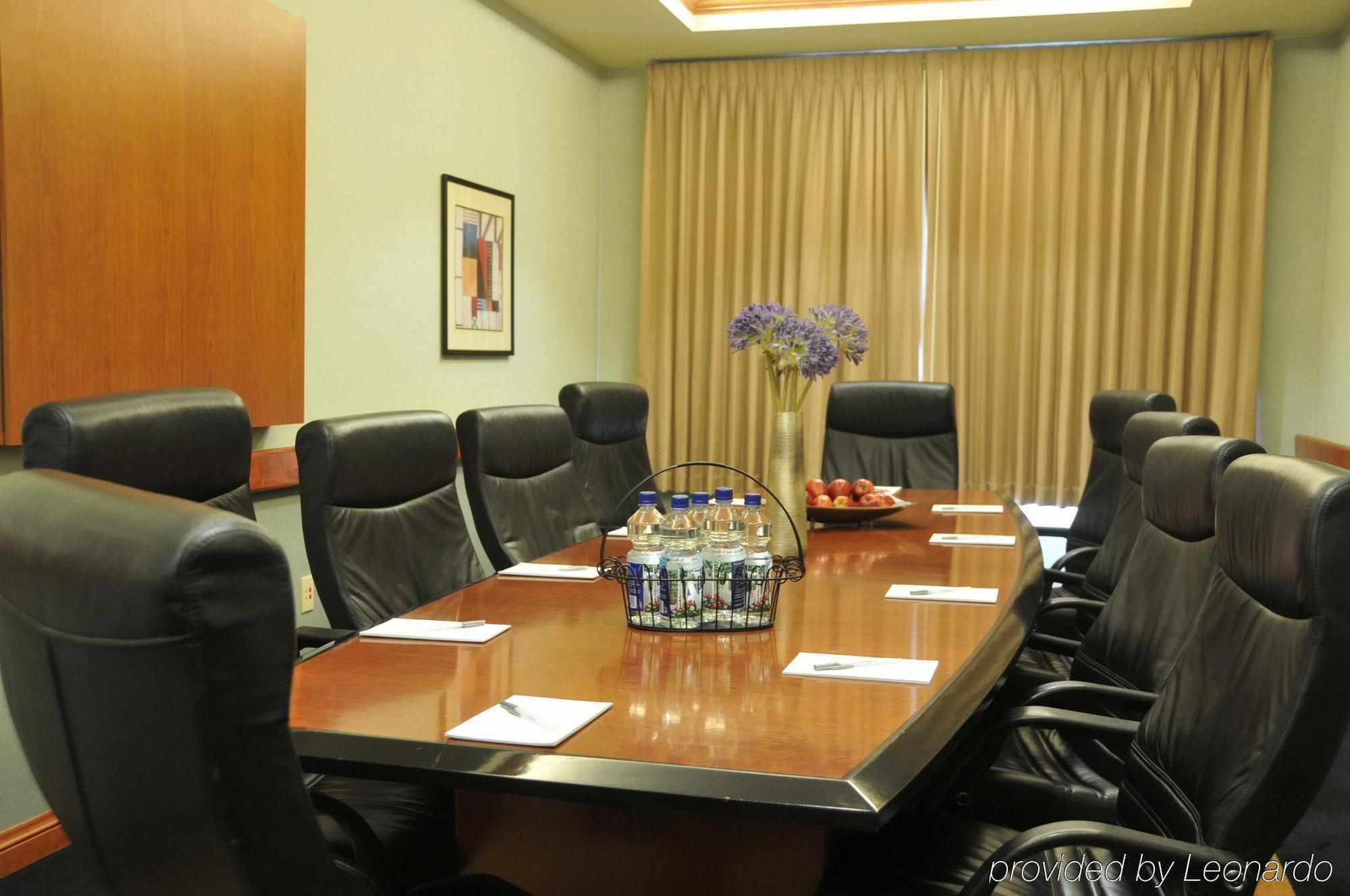 Hampton Inn & Suites Denver-Cherry Creek Facilidades foto